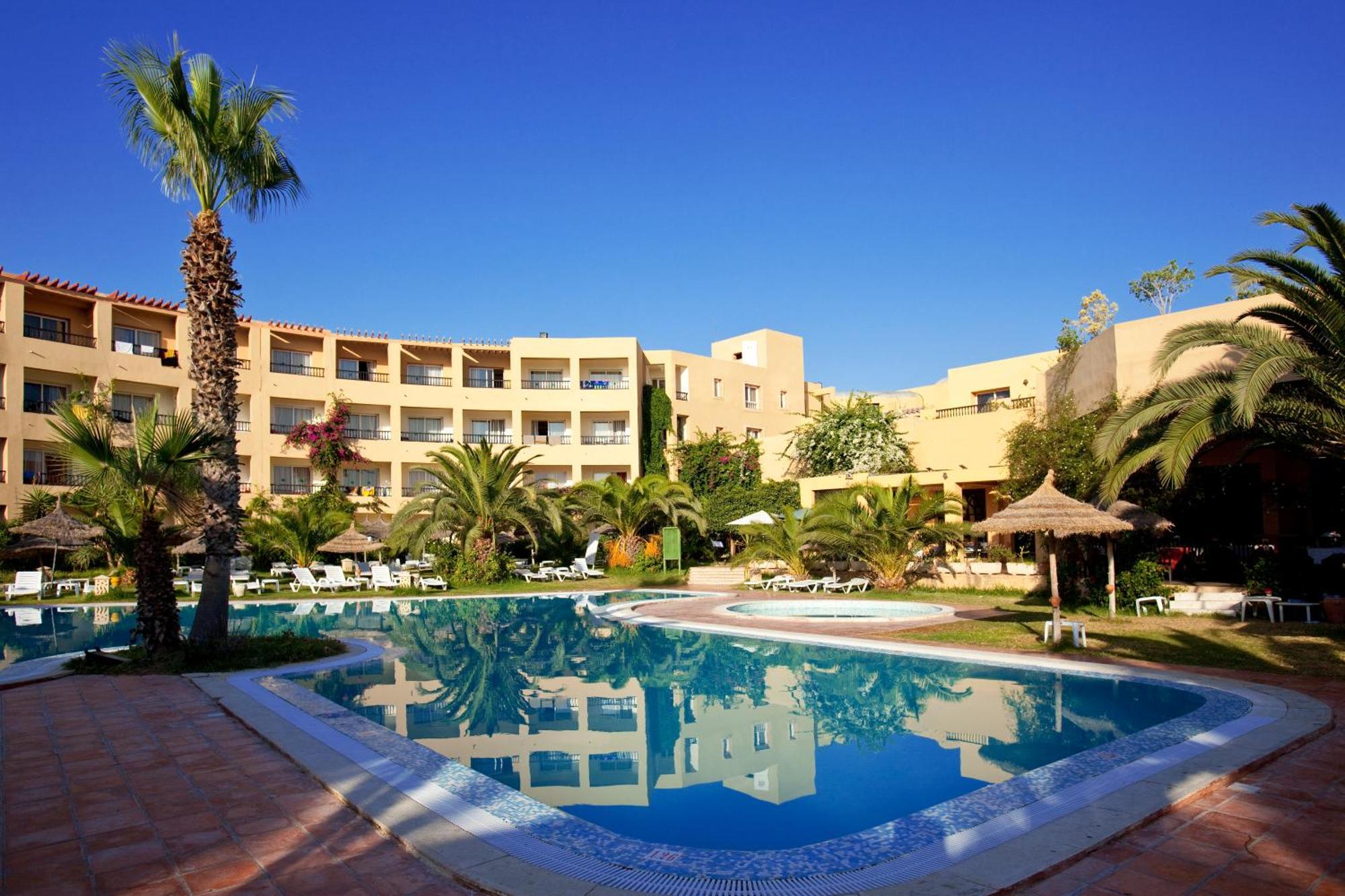 Hello Yasmine Hotel 4*