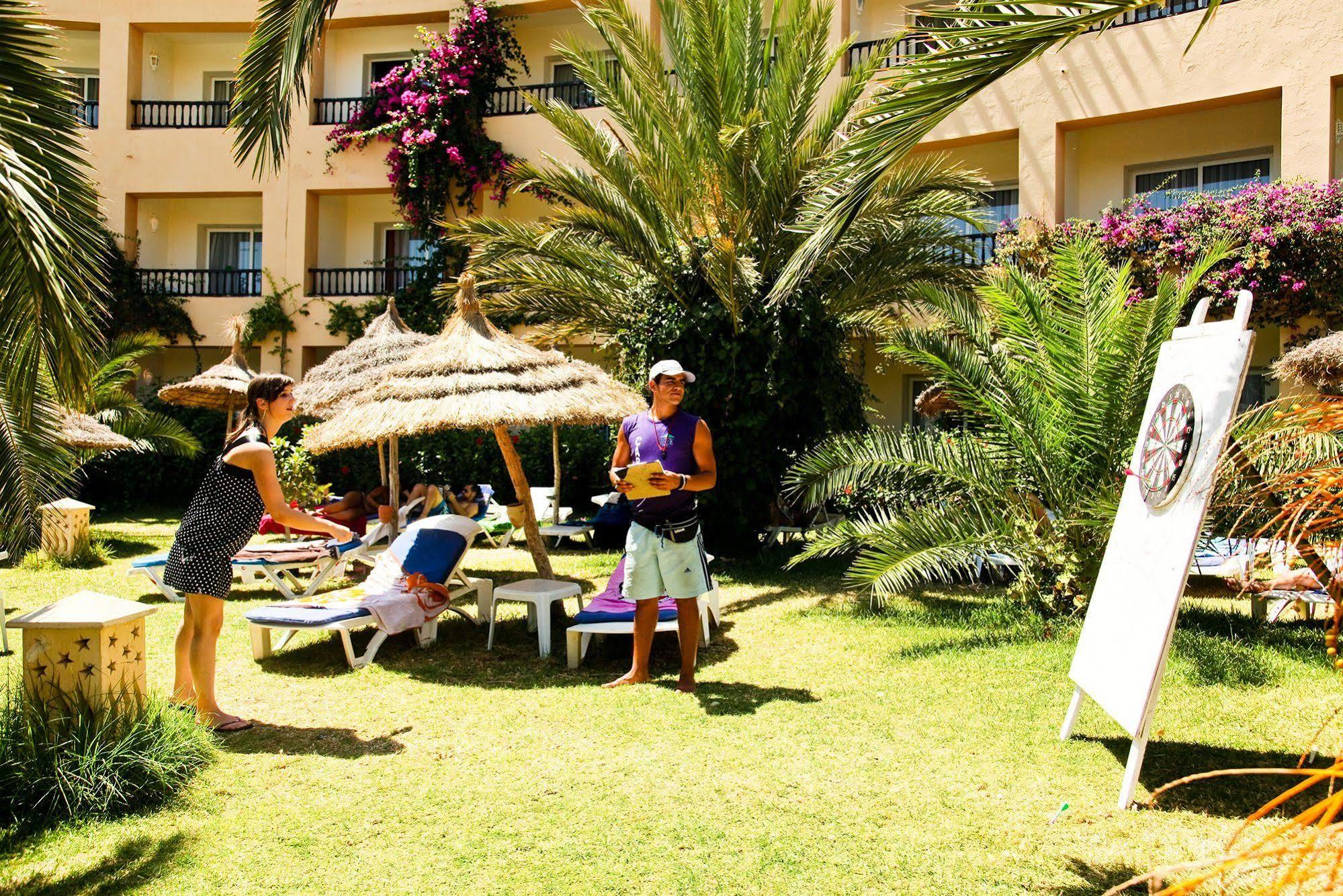 Hello Yasmine Hotel 4*
